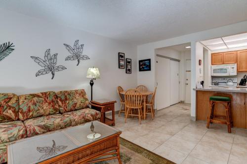 Kuchyň nebo kuchyňský kout v ubytování Hono Kai B15