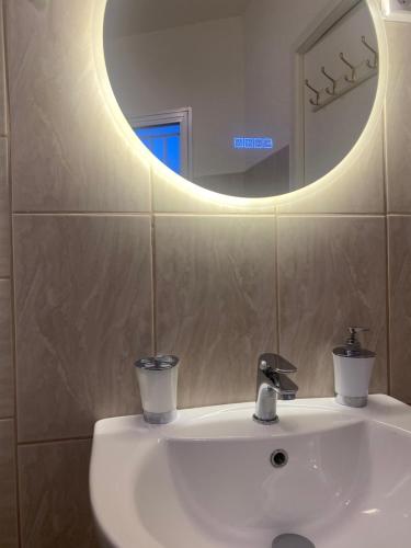 Ένα μπάνιο στο Studio La Cigale vue Mer