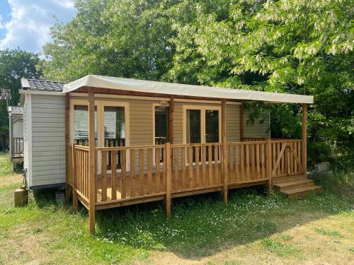 C&B Lodges