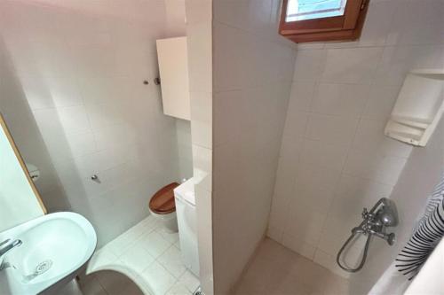 Atlas House Nikiti