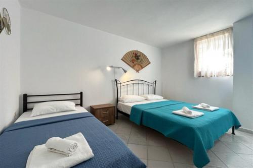 Atlas House Nikiti