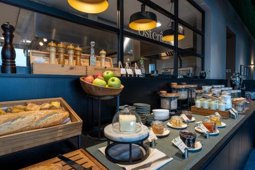 Jídlo v hotelu nebo okolí