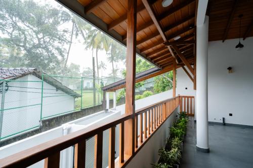 Ban công/sân hiên tại Villa Balcony Bliss
