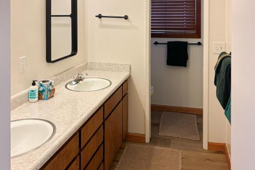 Koupelna v ubytování Tahoe Alpine and Lake Escape