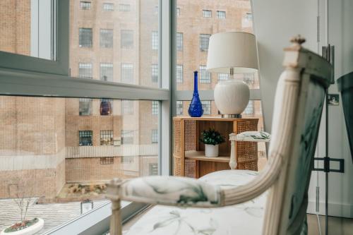 Phòng tắm tại Luxury modern 2Bed-2Bath Apartment