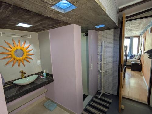 Kuchyň nebo kuchyňský kout v ubytování Marina Beach Guest House