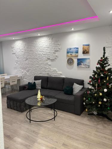 Χώρος καθιστικού στο 3-bedroom City Center Apartment