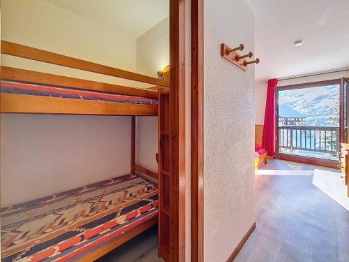 Appartement spacieux et lumineux au pied des pistes avec balcon - FR-1-344-954