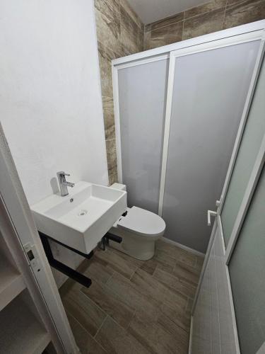 Koupelna v ubytování Hospedaje La Escondida