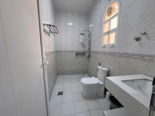 Koupelna v ubytování Muscat Guesthouse 3 All Private Ensuite Rooms