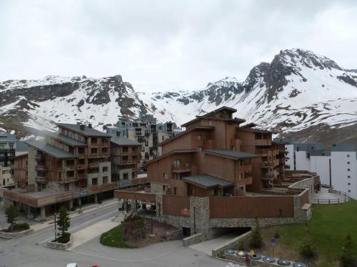 Studio rénové tout confort près des pistes avec balcon à Tignes