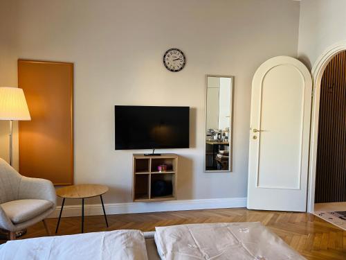 Et tv og/eller underholdning på Decebal Relax Room