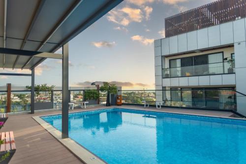 La alberca dentro o cerca de ESP Hotel