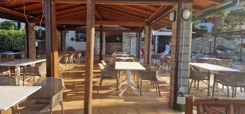 Restaurace v ubytování Mandel Residence by Mandel Club