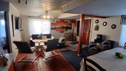 Χώρος καθιστικού στο Linda cabaña con salida al Lago Rapel