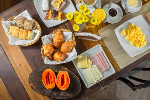 Φαγητό σε αυτό το hostel ή κάπου εκεί κοντά