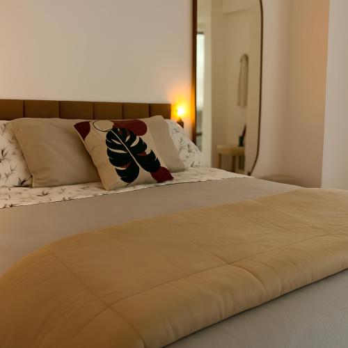 Ένα ή περισσότερα κρεβάτια σε δωμάτιο στο Apartamento central