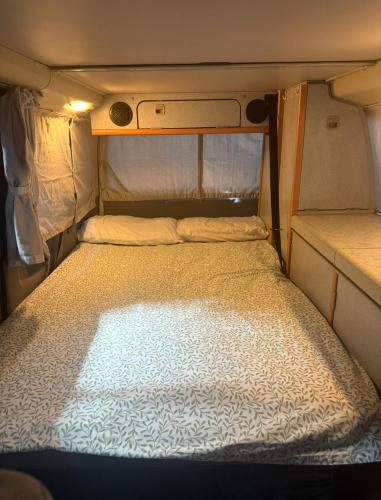 Rent a Blue Classics's Campervan VW T4 Azul - Algarve - Faro -Portugal