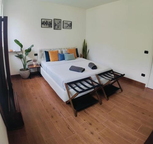 Кровать или кровати в номере Chez Nous