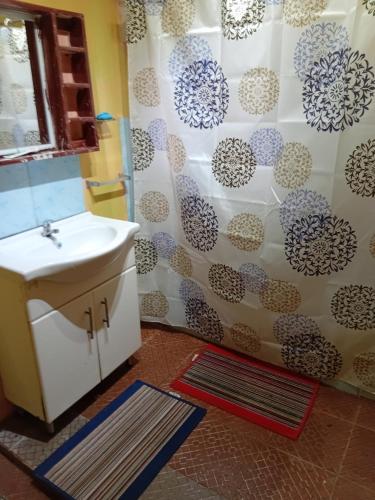 Koupelna v ubytování Loa House Homestay