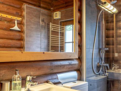 Koupelna v ubytování Yosi im Brixental