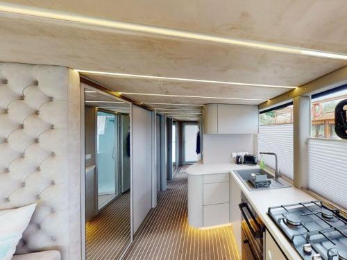 Kuchyň nebo kuchyňský kout v ubytování Harbor Suite Templin