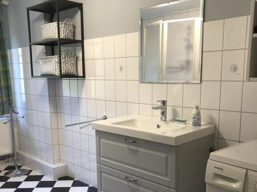 Ένα μπάνιο στο 2 at Lake Ruppin