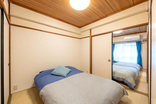 A sightseeing spot 2 minutes on foot to the nearest station, 12 minutes by train to Nagoya Port Aquarium, and 25 minutes by train to Nagoya Station
