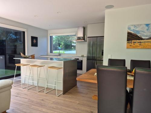 Nhà bếp/bếp nhỏ tại Country Space in Richmond