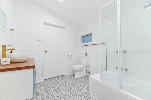 Et badeværelse på Foreshore Sunset Retreat