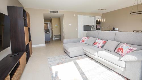 Pure South 11 2A