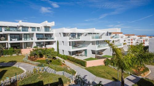 Pure South 11 2A