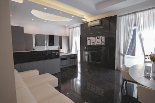DUOMO LUXORY HOME