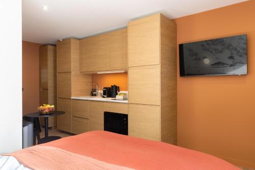 Køkken eller tekøkken på Appartement 3P chic ski-in and out - Val Thorens