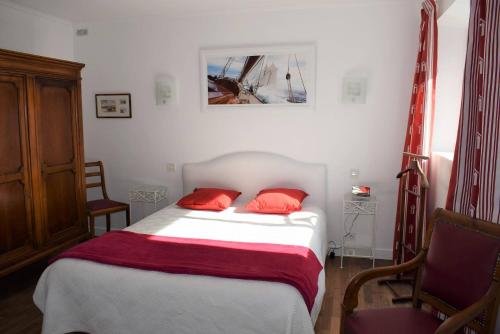 Appartement classé 3 étoiles à 20m de la plage à TREGASTEL - Réf 145
