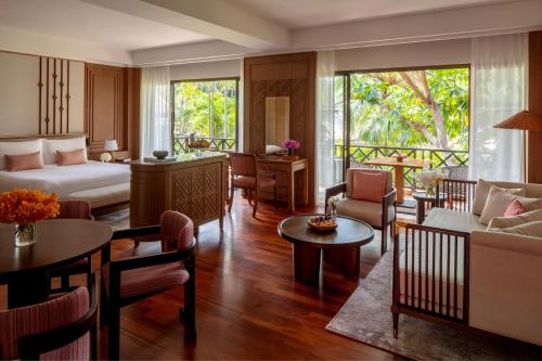 Кровать или кровати в номере Anantara Hua Hin Resort