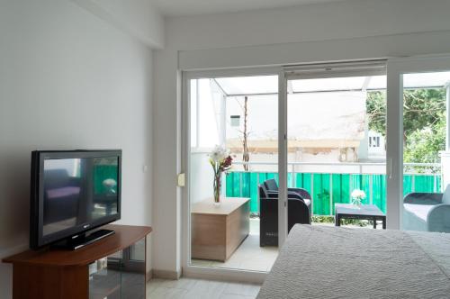 Apartment Nikola - near town centre