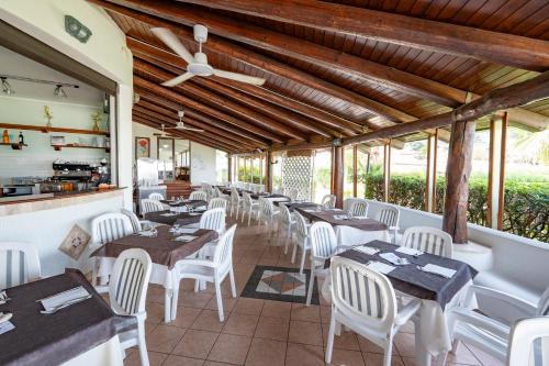 Gallery image of Cala Petrosa Resort in Parghelia