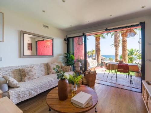 Blue Horizon Retreat