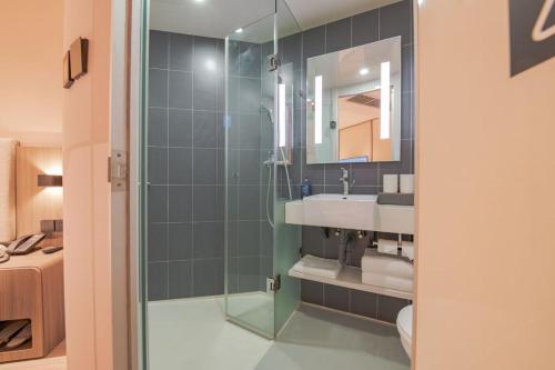 Phòng tắm tại Hanting Hotel Chengdu Chunxi Road Yanshikou