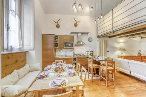 Køkken eller tekøkken på Le Bon Bon Rose - Happy Rentals