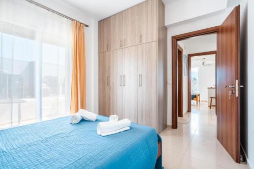 Elias Apartments with View