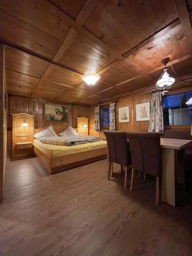 Postel nebo postele na pokoji v ubytování Schliederlerhof