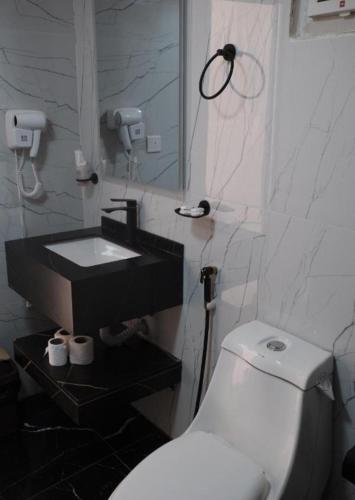 Ένα μπάνιο στο Haven Luxury Camp