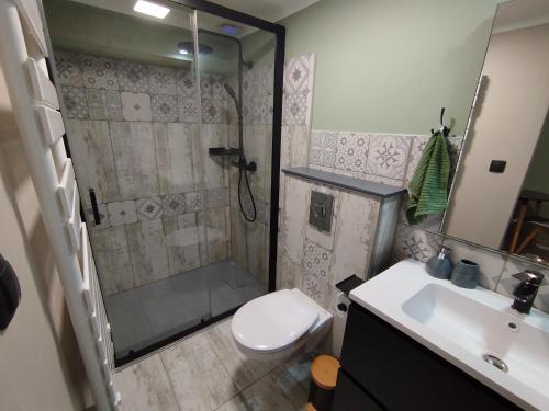 Ένα μπάνιο στο Chez MariLou