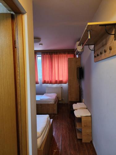 Postel nebo postele na pokoji v ubytování Geo Palace Kolkheti National Park