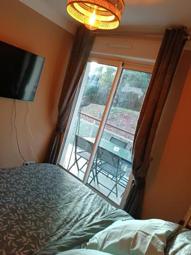 T2 Antibes - confort et cosy - piscine photo 8