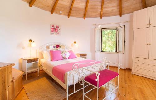 Postel nebo postele na pokoji v ubytování The Windmill