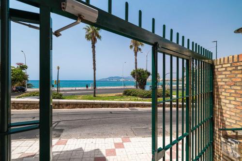 Charming 1 BR apartment with Seaview and Pool