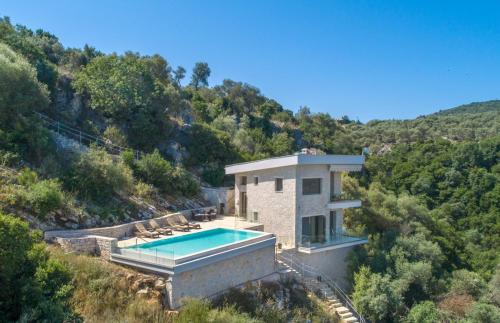 Spilia Bay House